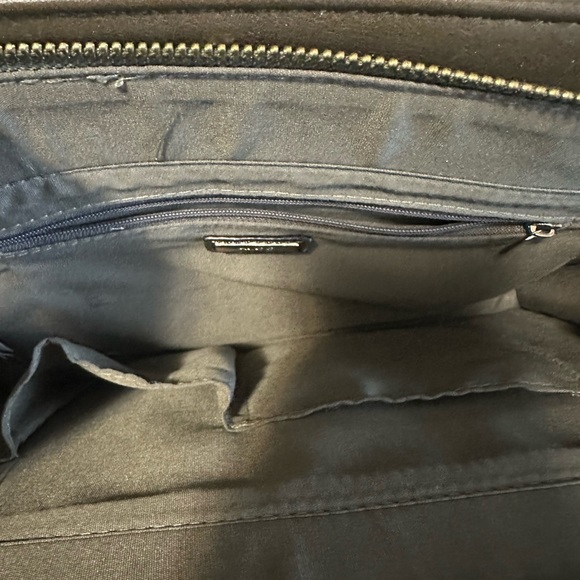 Like new Aldo bag!!! - Picture 3 of 4